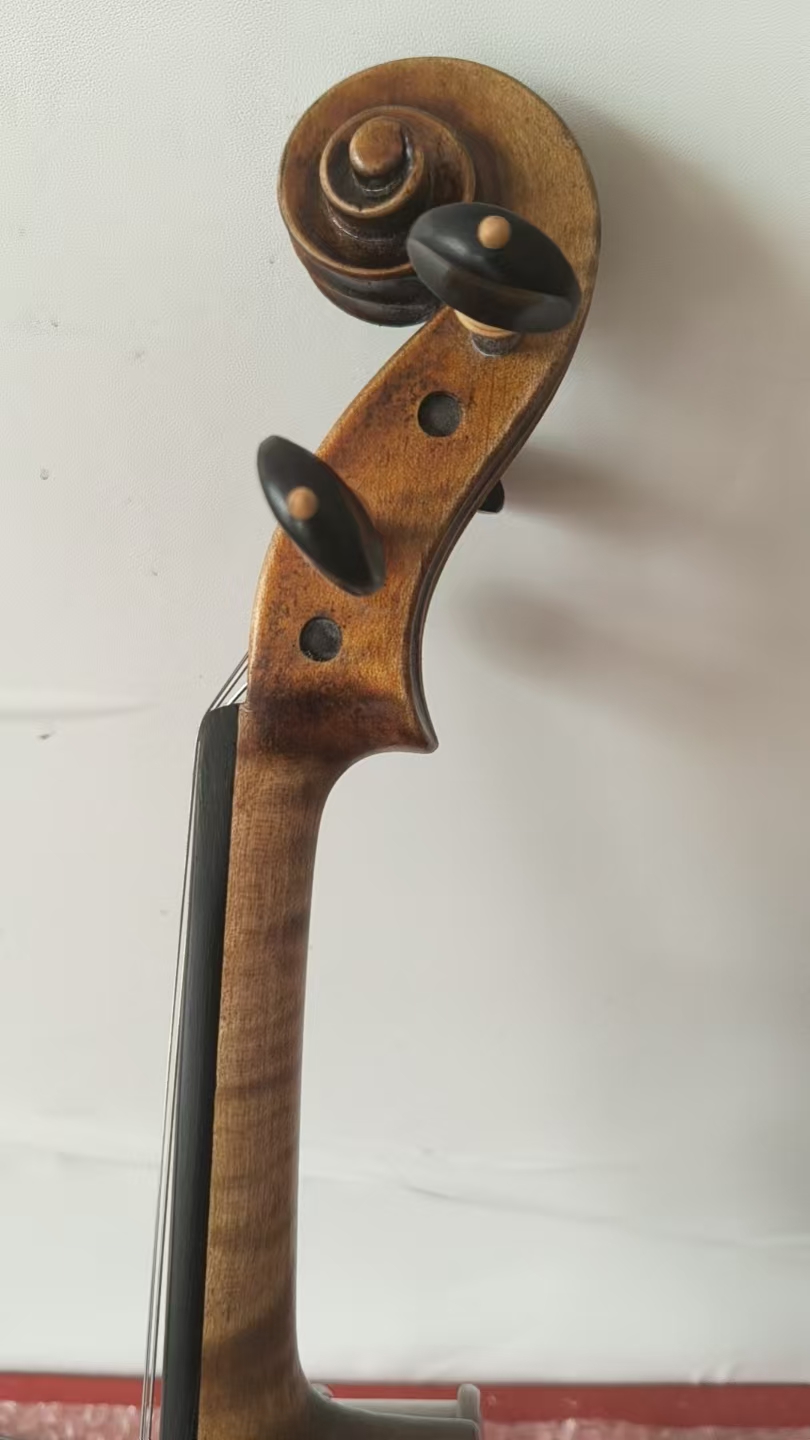 Strong tone Amati 1566 model H - L Musical Instrument incelemesi ve fiyatı